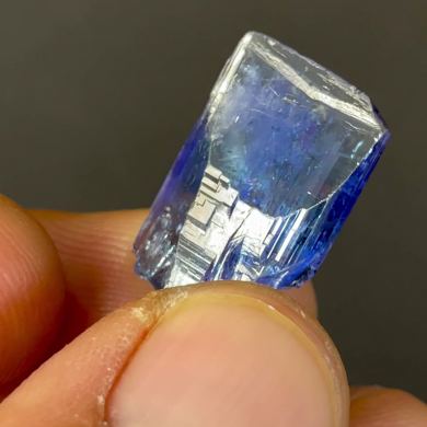 Tanzanite 17 ct - Arusha, Merelani Mountains, Tanzania