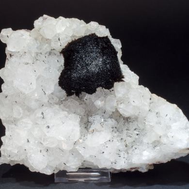 Goethite with Quartz