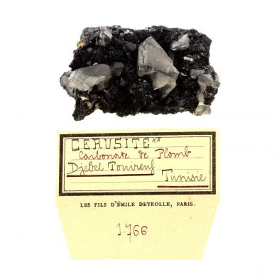 Cerusite.
