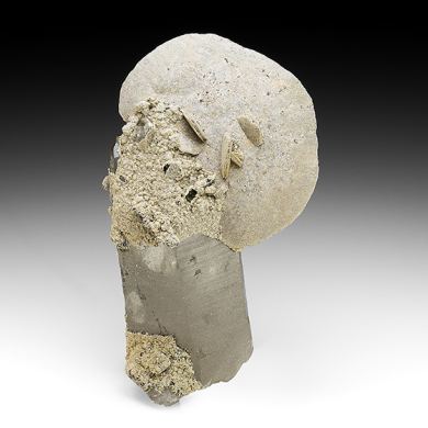 Siderite with Quartz, Ferberite inclusions