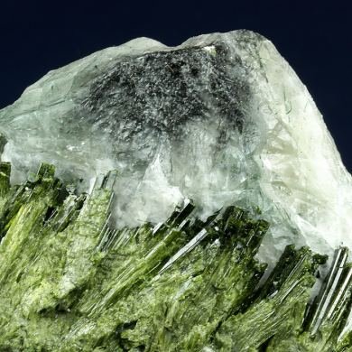 Uvite on Epidote