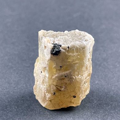 Magnetite on apatite - Cedar City, Iron Co., Utah, USA