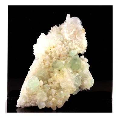 Fluorite. 723.5 ct.
