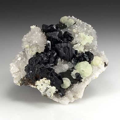 Babingtonite with Prehnite, Quartz
