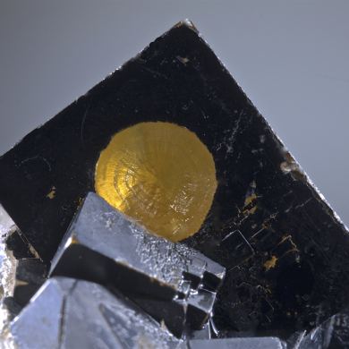 Fluorite - zoned with hollow Barite indentation