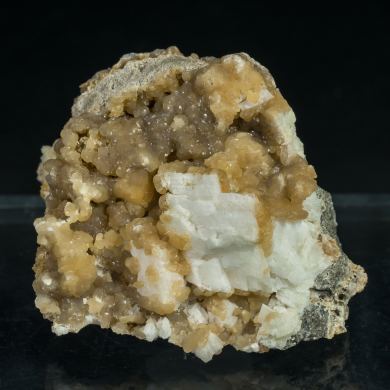 Smithsonite, Dolomite