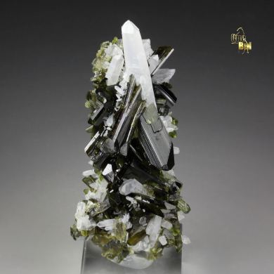EPIDOTE, QUARTZ