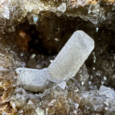 Cerussite, quartz