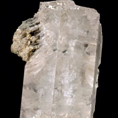 Beryl var Goshenite with Clevelandite, Schorl