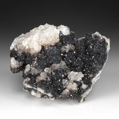 Plattnerite with Calcite