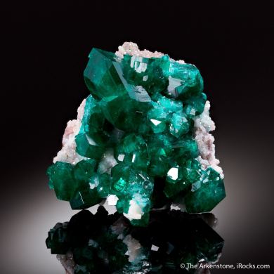 Dioptase on Calcite