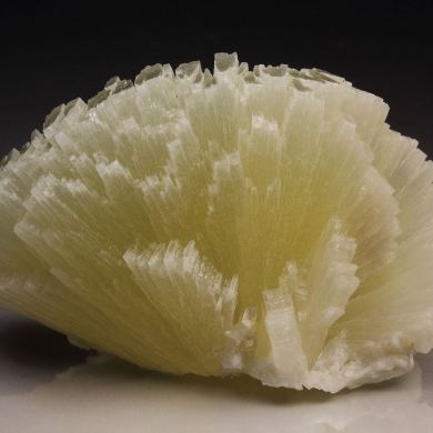 PREHNITE