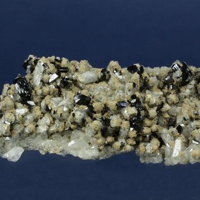 Ilvaite with Calcite on Quartz