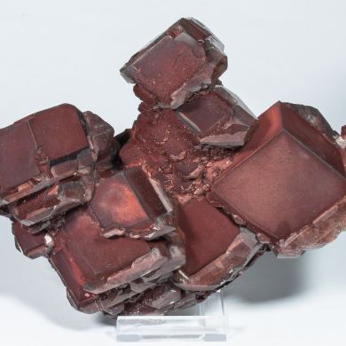 Calcite with iron oxides
