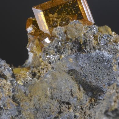 Wulfenite with Mimetite