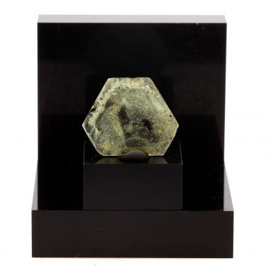 Green Beryl (polished slice).