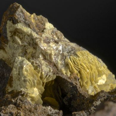 Nadorite - well-crystalized, vintage from type locality