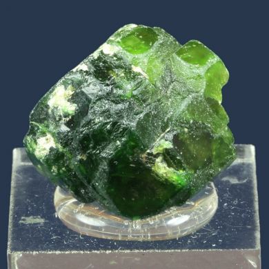 Andradite garnet ( var. Demantoid )