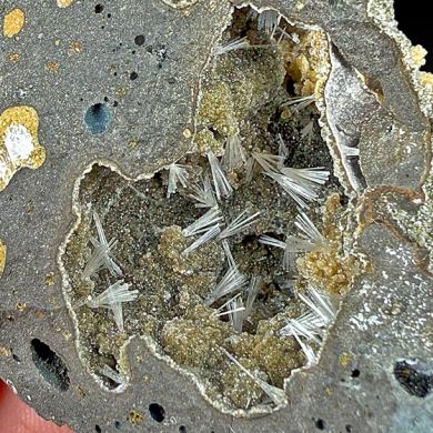 Natrolite with Analcime