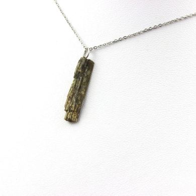 Raw Epidote Necklace. 6.39 ct.