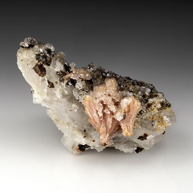 Inesite with Hubeite, Apophyllite, Quartz