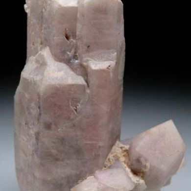 Montmorillonite in Quartz