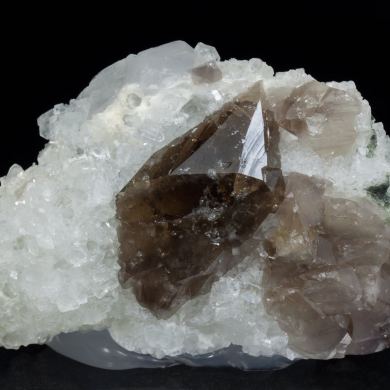 Scheelite with Fluorite, Quartz and Calcite