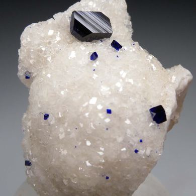 Azurite on Calcite