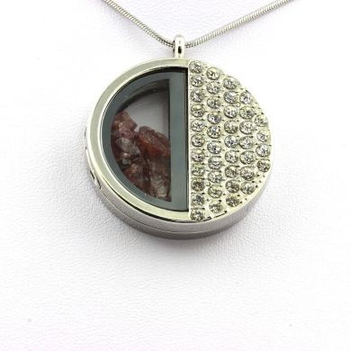 Raw Rhodolite Garnet necklace.