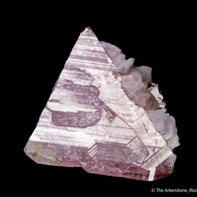 Axinite-(Mg) and Calcite