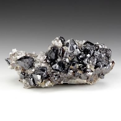 Sphalerite with Dolomite, Quartz
