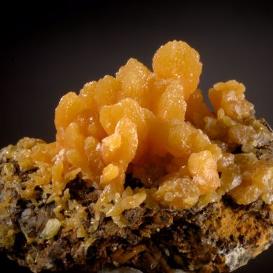 Mimetite with Wulfenite
