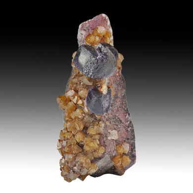 Scheelite with Quartz, Fluorite