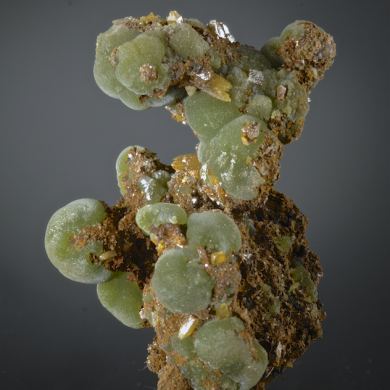 Mimetite with minor Wulfenite