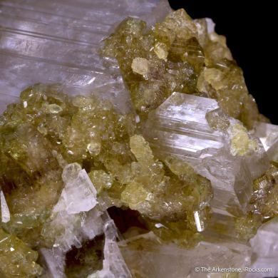Wollastonite and Vesuvianite