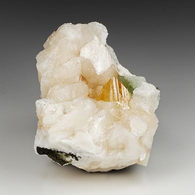Powellite with Stilbite