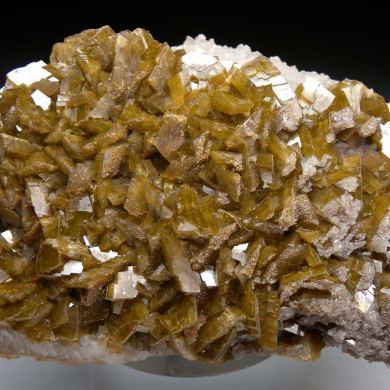 Siderite on Quartz (R)