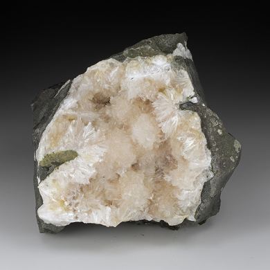 Thomsonite-Ca