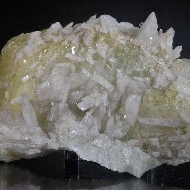Datolite with Quartz