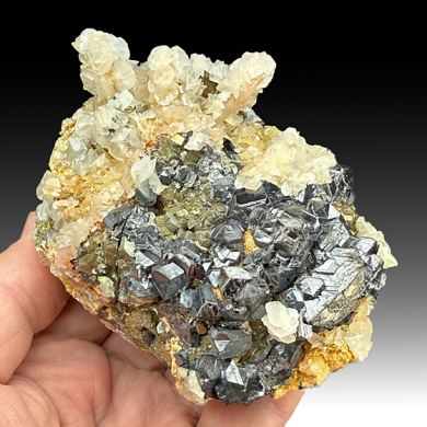 Calcite with Pyrite, Sphalerite