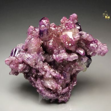 VESUVIANITE var. MANGANOAN