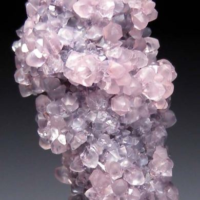 Smithsonite on stalactite