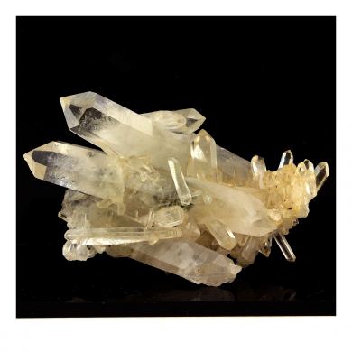 Quartz. 320.0 ct.