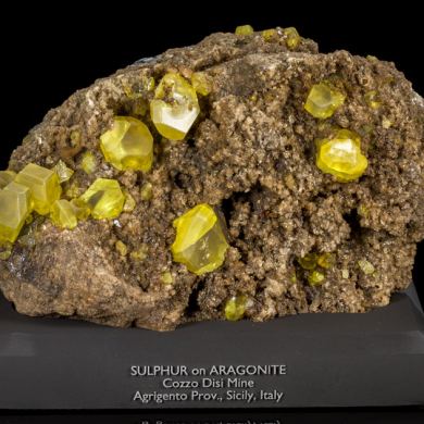 Sulphur on Aragonite