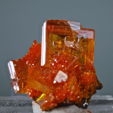 Wulfenite on Mimetite