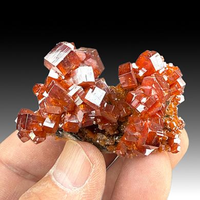 Vanadinite with Barite
