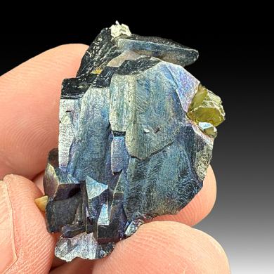 Ferberite with Siderite