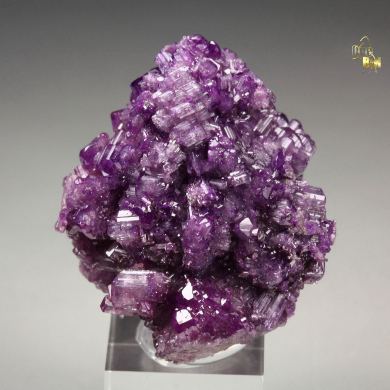 VESUVIANITE var. MANGANOAN