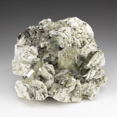 Fluorapatite with Muscovite, Albite