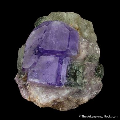 Fluorapatite on Apatite (Fluorescent)